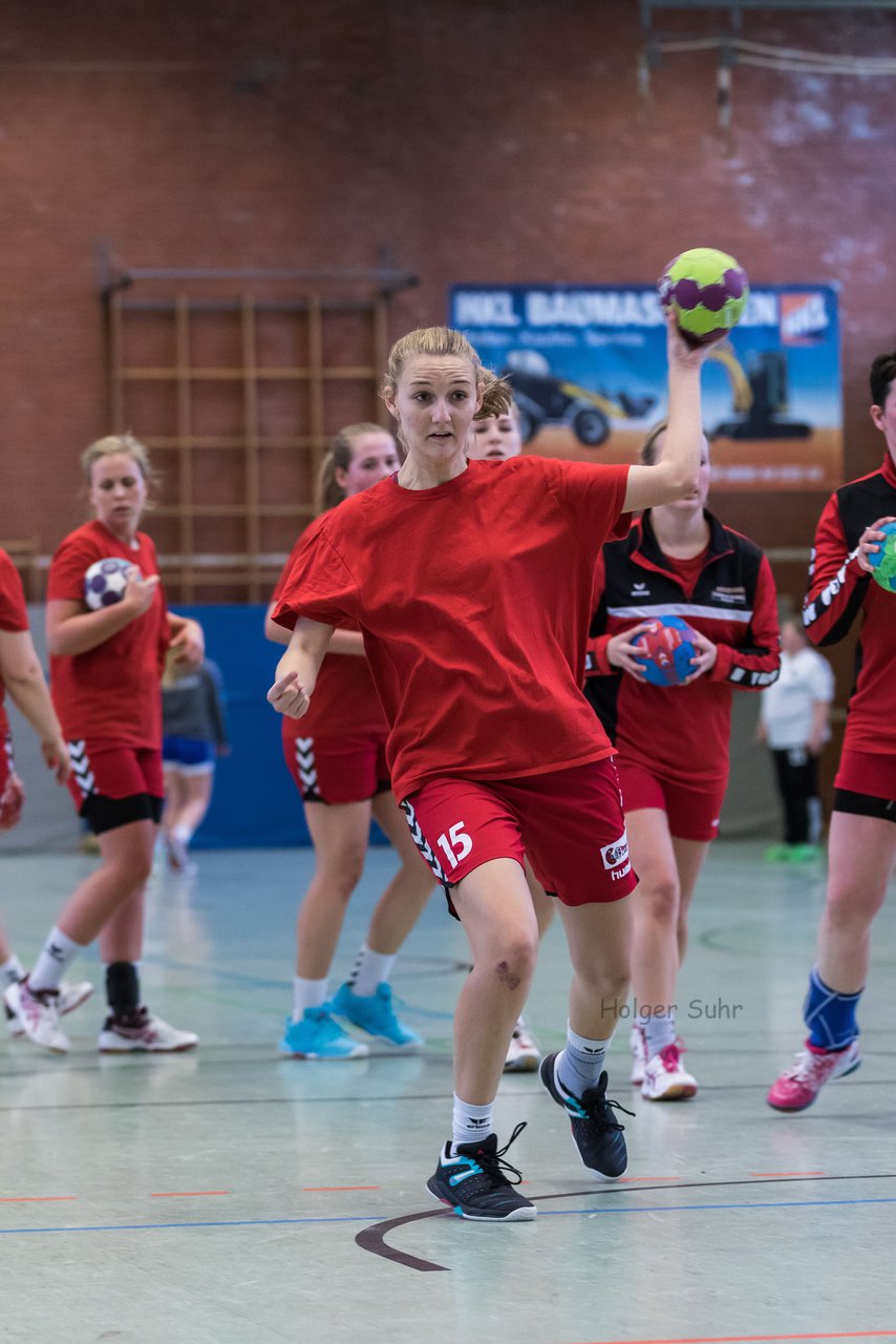 Bild 115 - Frauen Barmstedter TS - Buedelsdorfer TSV : Ergebnis: 26:12